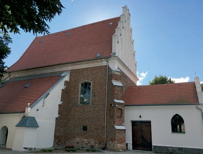 Kościół pw. św. Wawrzyńca w Niepruszewie.