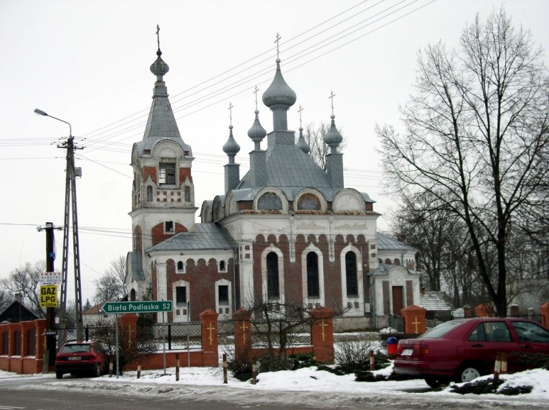 Cerkiew w Sławatyczach, stan przed i po pracach konserwatorskich