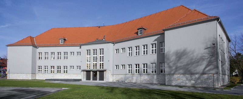 Zabytkowa Szkoła Podstawowa nr 2 w Gliwicach