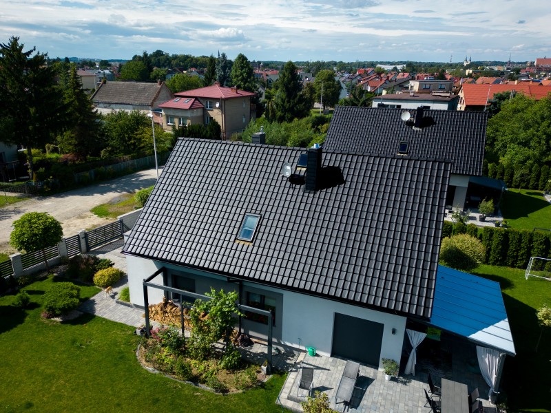 Dachówka ceramiczna PIEMONT Antracytowa angoba