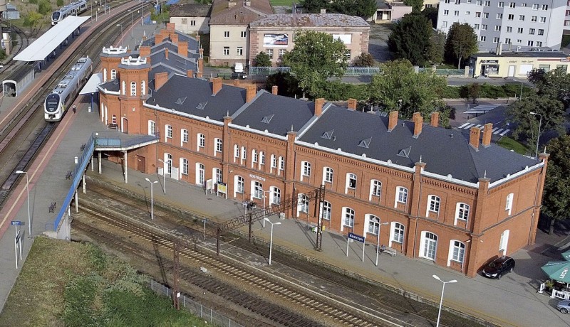 Niezwykłe dzieło techniki – dwupoziomowy dworzec PKP w Kostrzynie